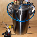Автоклав Шнапсер, мне кажется лучший по соотношению цена/качество