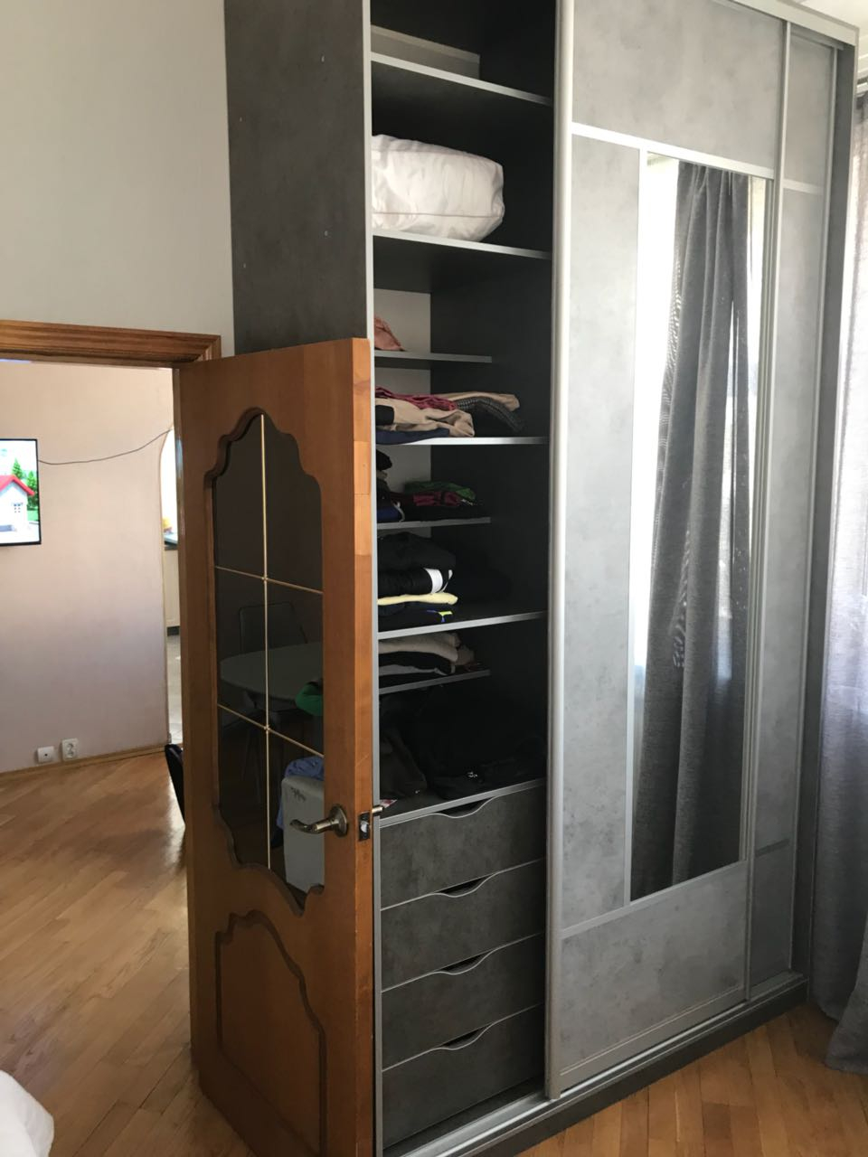 Магазин по изготовлению мебели Мебель Москва на Дмитровском - Дорого, но зато надежно - шкаф-купе сыну