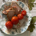 Отзыв о Окорок свиной Слово мясника: Все члены моей семьи – мясоеды, толк в мясе знаем, поэтому предпочитаем окорок от «Слово мясника».