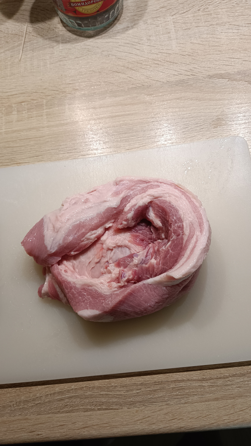 Лопатка свиная Слово мясника - Очередной кусок ауна под звучной вывеской.