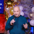 Закончила заочку в Школе Останкино