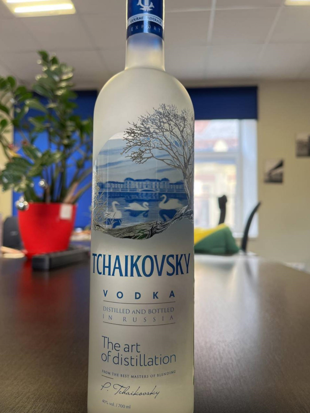 Водка TCHAIKOVSKY - Игра стоила свеч