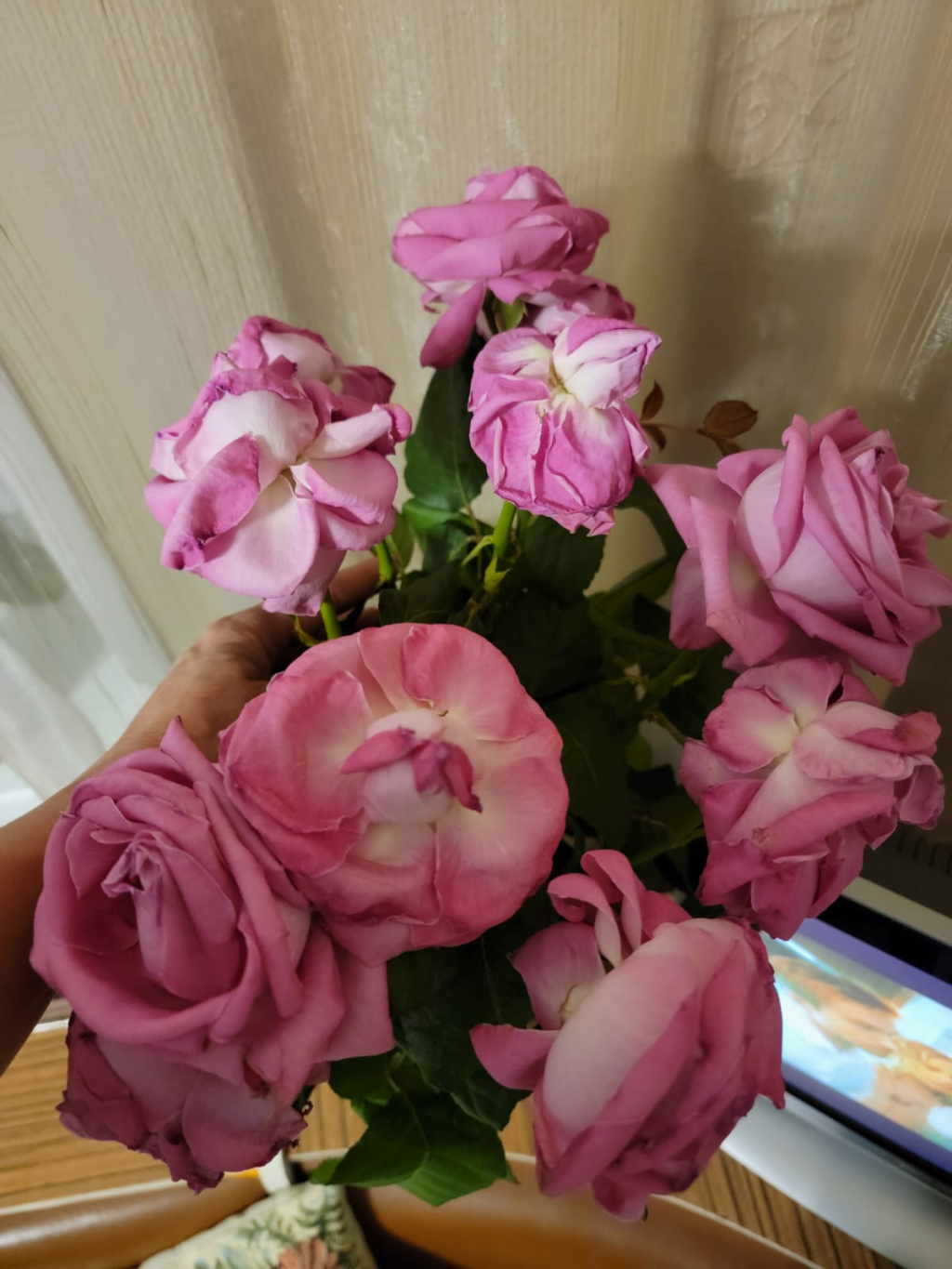 Служба доставки цветов Flowers-Sib - Отвратительно и по-хамски.
